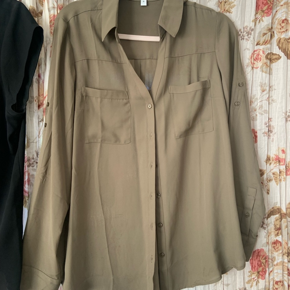 Express blouses - Picture 8 of 8